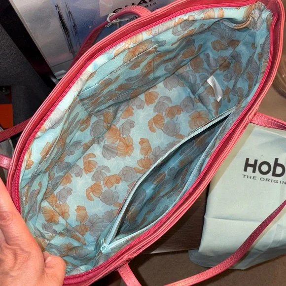 HOBO Cherry Red Leather Tote - Picture 4 of 9